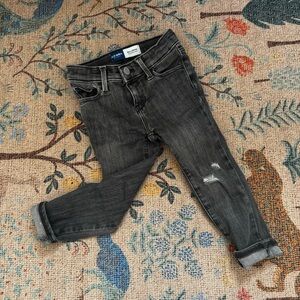 And Old Navy 3T grey jeans